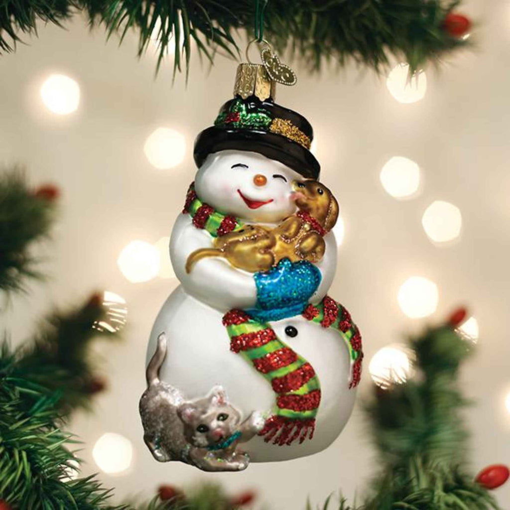 47150 Snowman With Playful Pets 24202