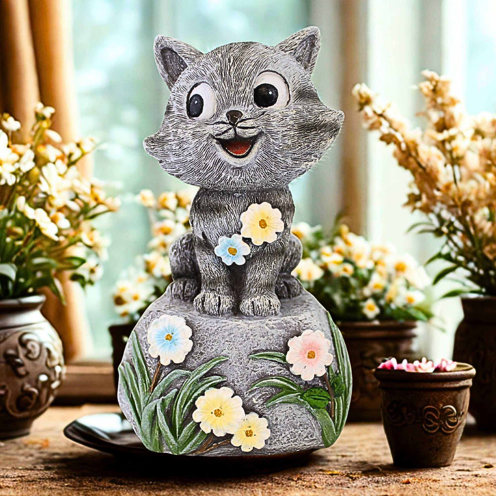 65912 Cat On Stone Figurine 15489