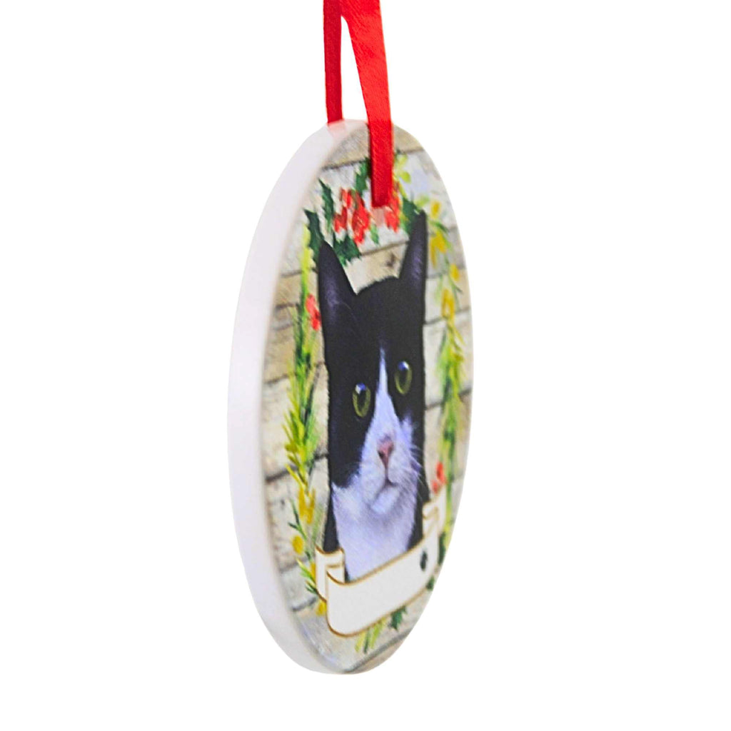 66542 Ceramic Black And White Cat Ornament 5513